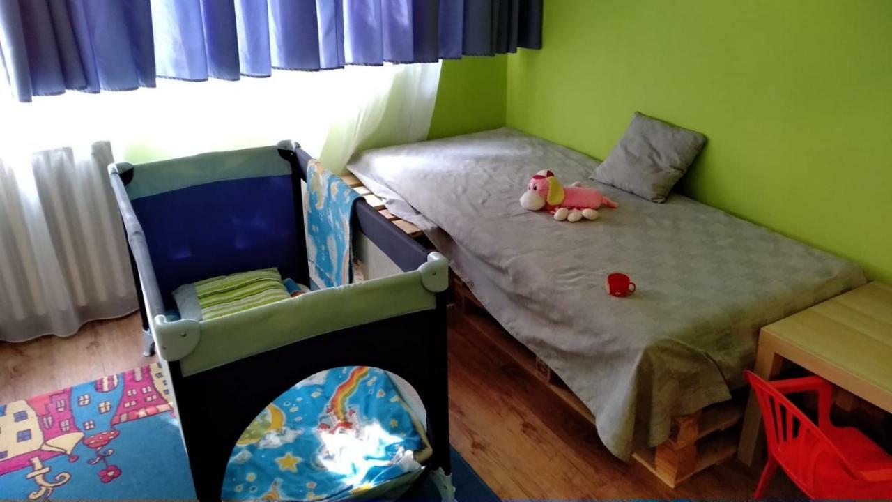 Gesztenyés Apartman Miskolc Exterior foto