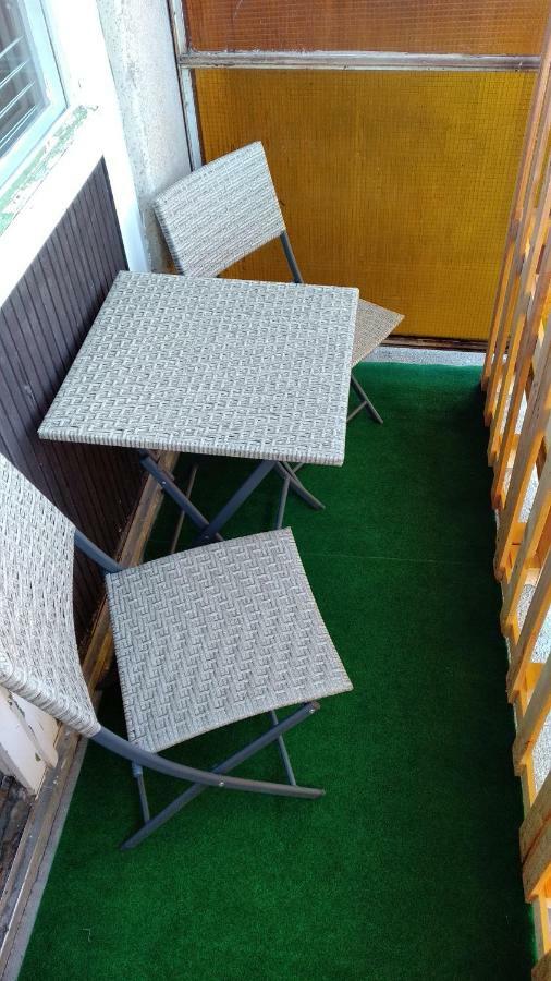 Gesztenyés Apartman Miskolc Exterior foto